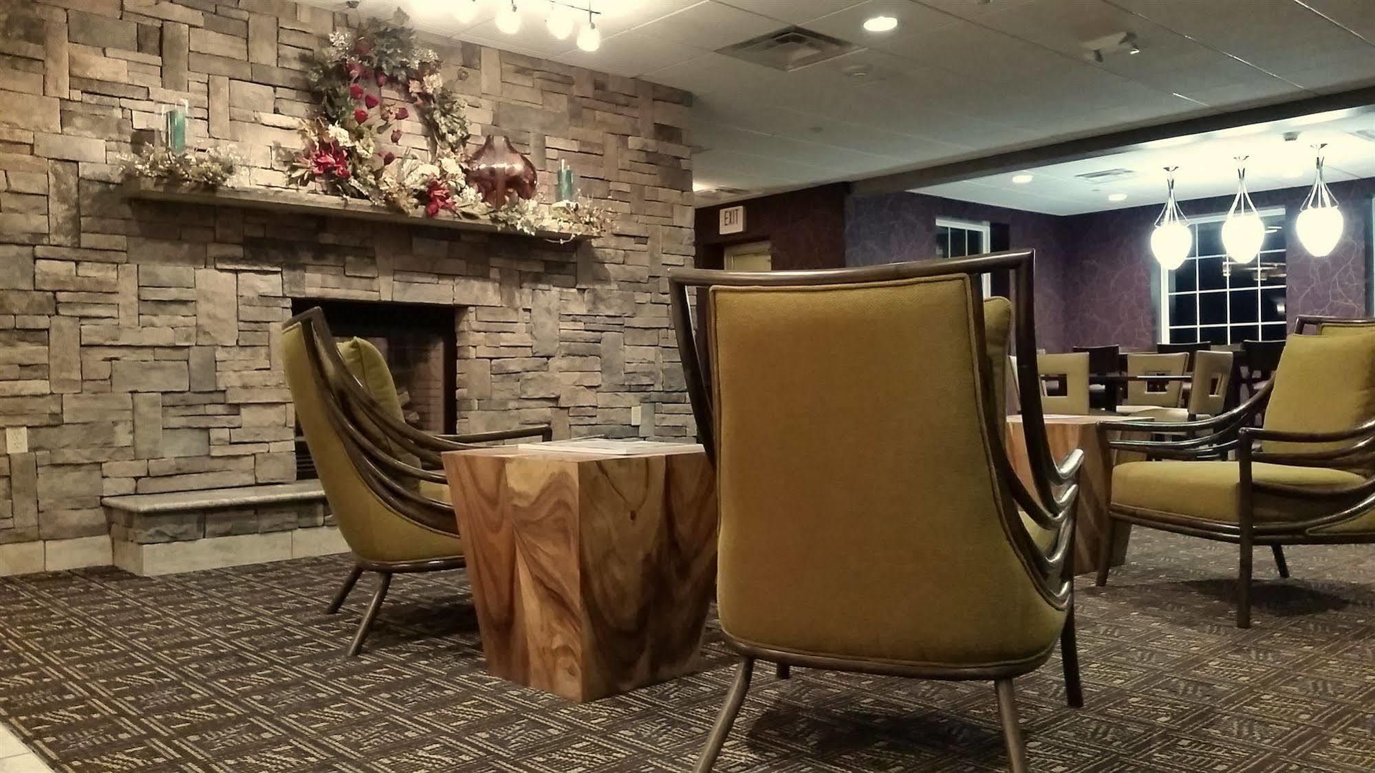 Wingate By Wyndham Elkins Hotel Exterior photo